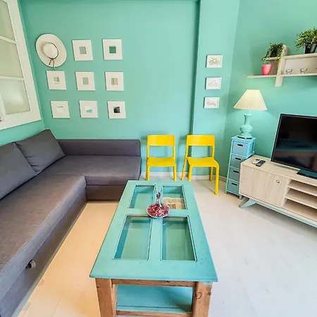 Skol 225 - Beachfront In - Terrace & Pool Apartment Marbella