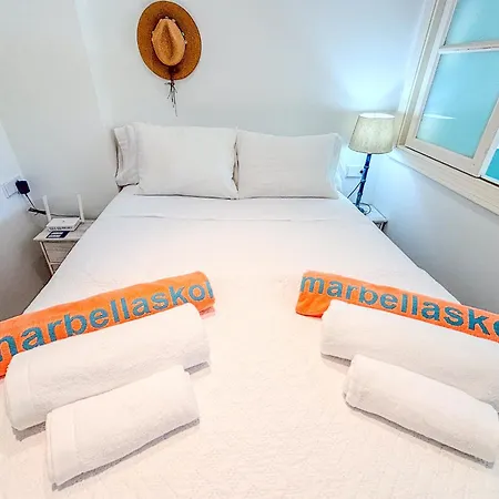 Skol 225 - Beachfront In - Terrace & Pool * Marbella